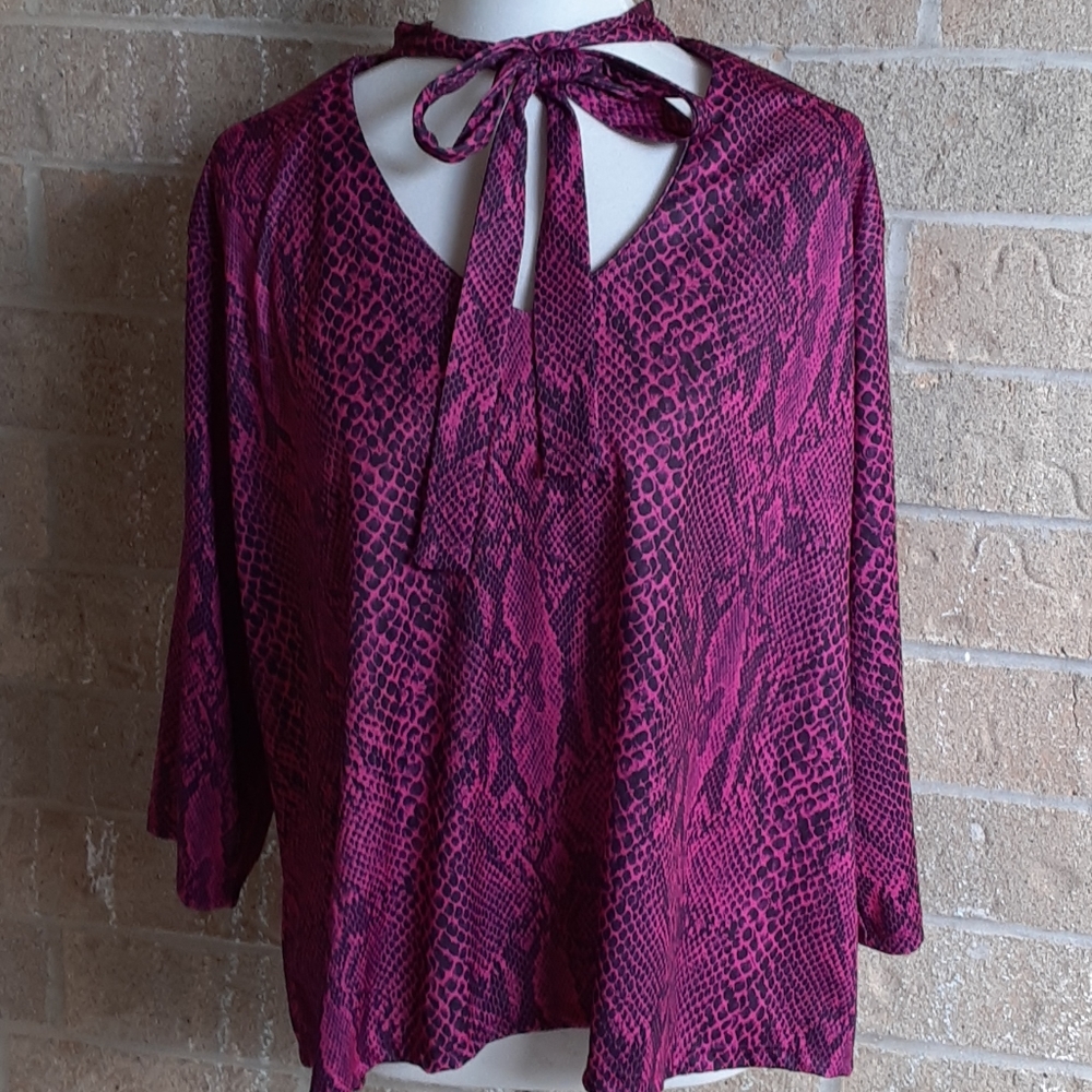 Lane Bryant Venezia top Pink Python Snake Size 26 VINTAGE